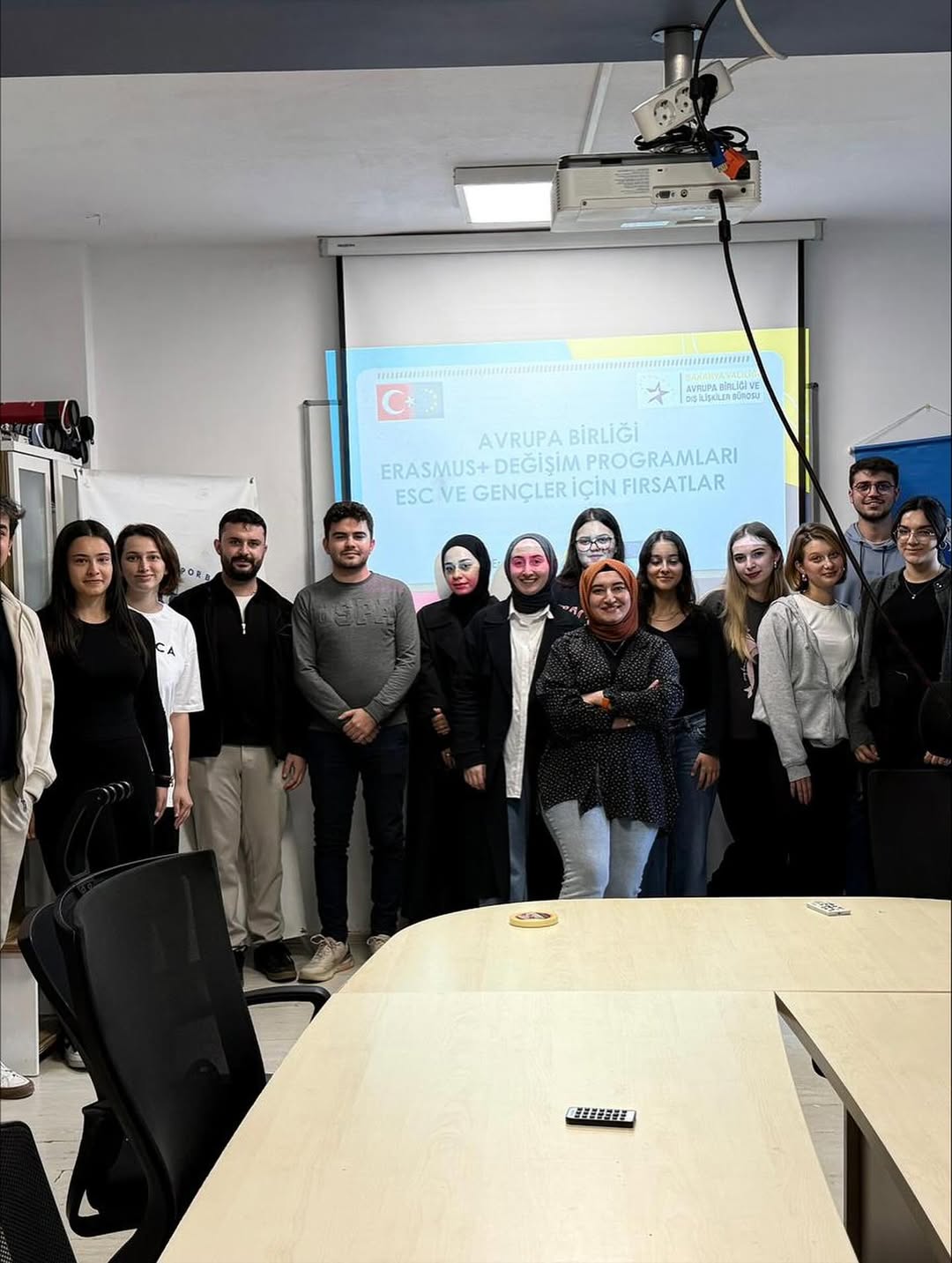 #ErasmusDays Coşkusunu Sakarya Gençlik Merkezi’nde Gençlerle Birlikte Yaşadık!